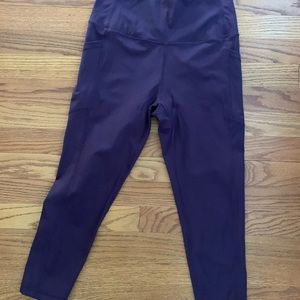 ZYIA Plum Pocket Brilliant Hi-Rise Capri 20"